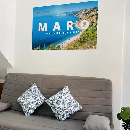 Jimena Maro En El Centro De Appartement *