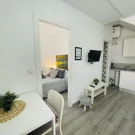 Jimena Maro En El Centro De