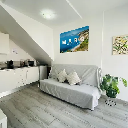 Jimena Maro En El Centro De