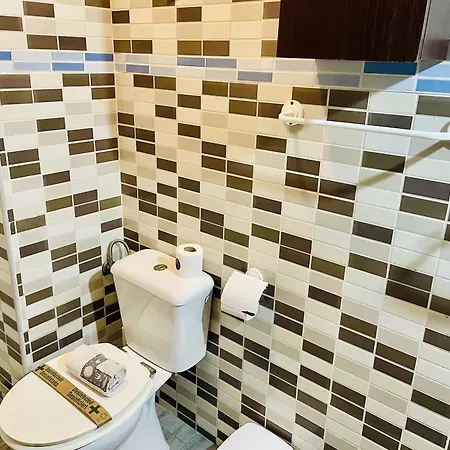 Jimena Maro En El Centro De * Nerja