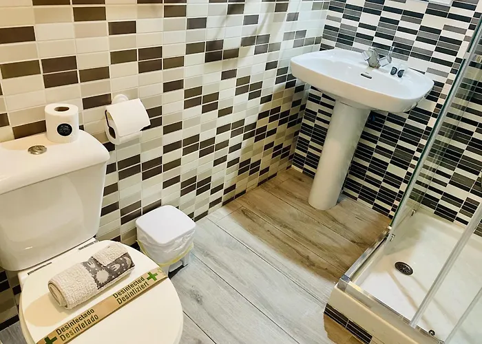 Jimena Maro En El Centro De נרחה