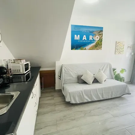 Jimena Maro En El Centro De * Nerja